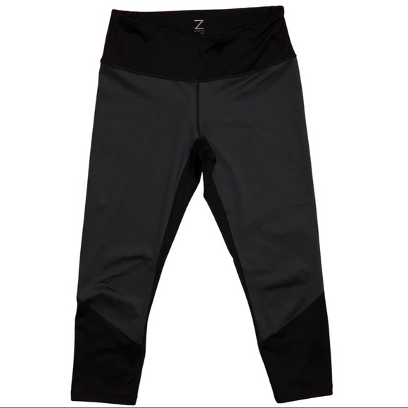 Z by Zella Women’s Black Crop Leggings Size Small - Picture 1 of 3